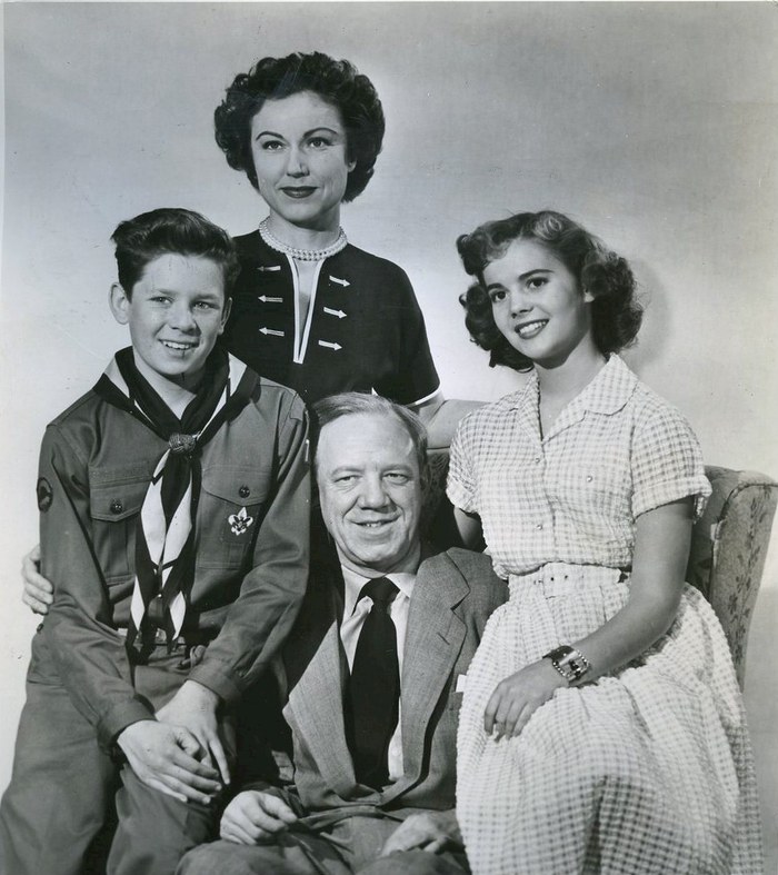 The Pride of the Family poster