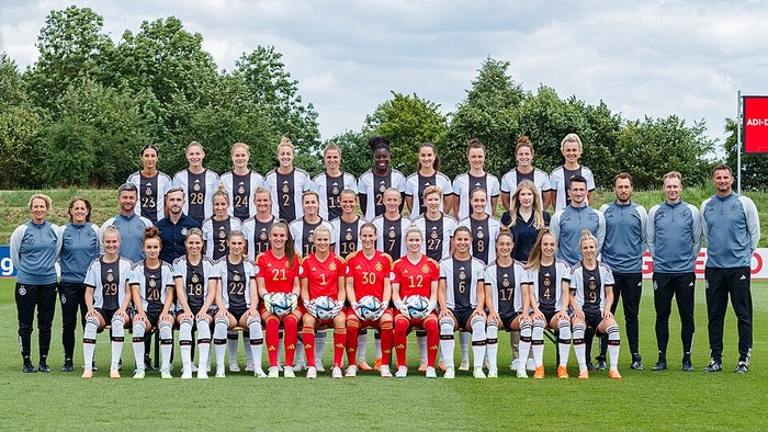 Born for this – Mehr als Fußball poster