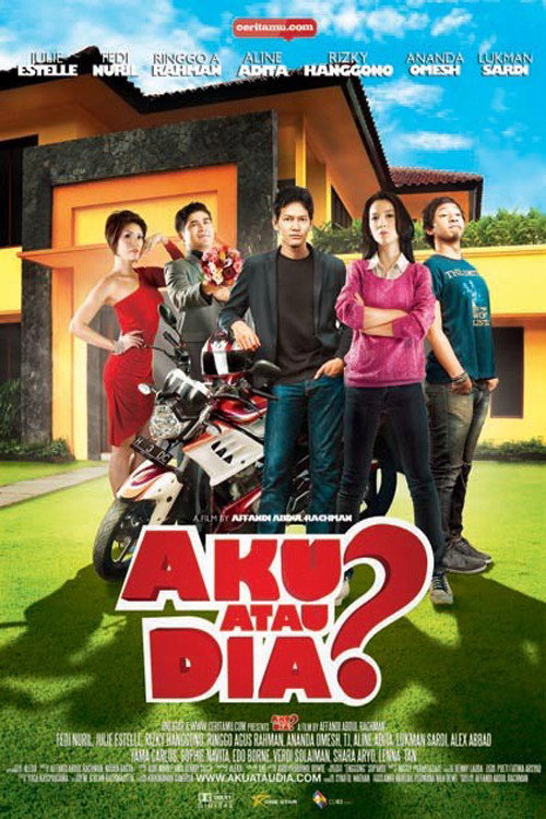 Aku atau Dia poster
