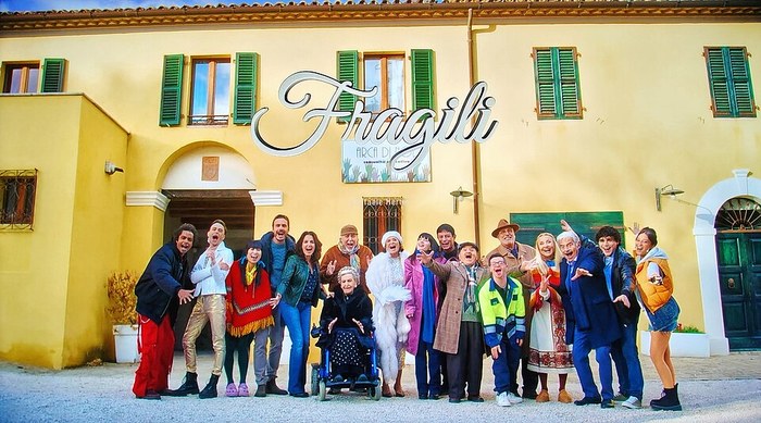 Fragili poster