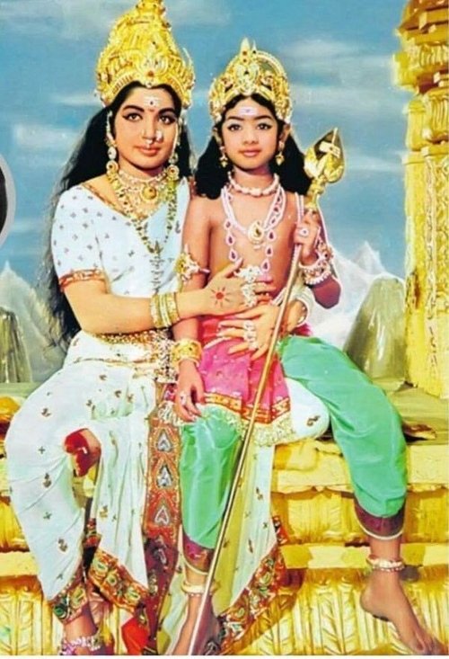 Aathi Parasakthi poster