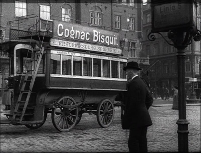 Hesteomnibussen ("Bussen") Gennem Strøget poster