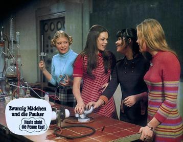 Twenty Girls and the Teachers poster
