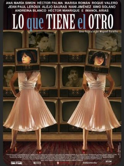Lo que tiene el otro poster