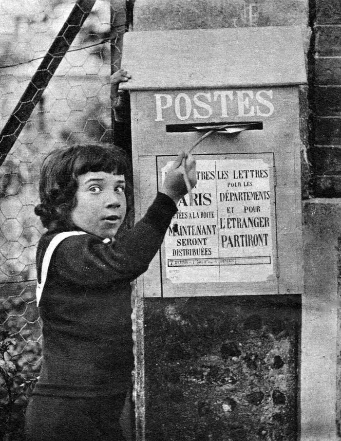 Bébé a le béguin poster