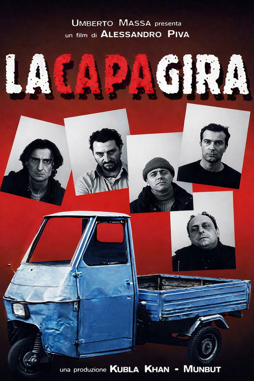 La capa gira poster
