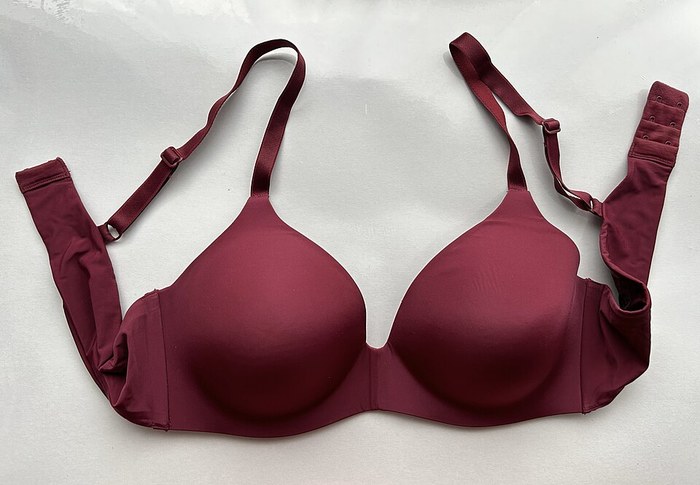 Bra Wars – Hollywood’s affair with the bra. From Cleopatra to Princess Leia and beyond. poster