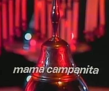 Mamá campanita poster
