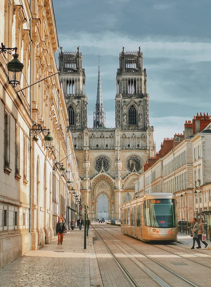 Meurtres à Orléans poster