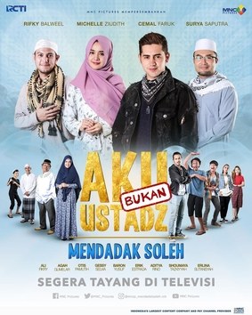 Aku Bukan Ustadz poster