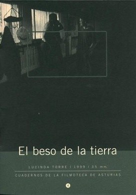 El beso de la tierra poster
